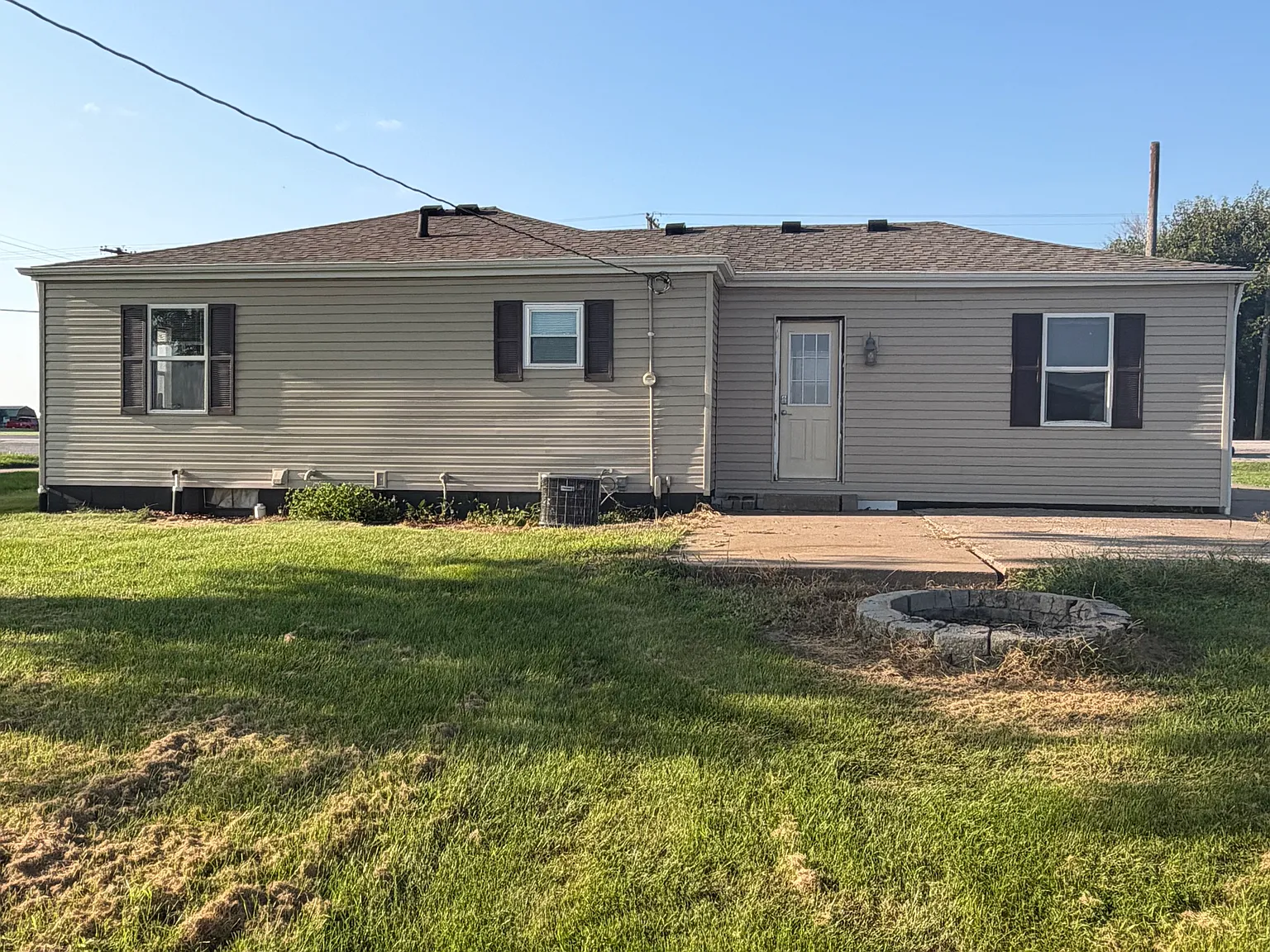 9225 New Liberty Rd — Photo 3