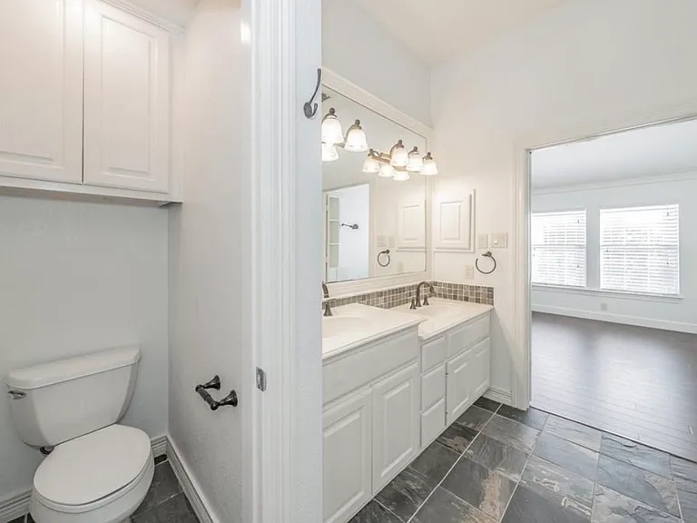 4213 Wycliff Ave #C — Photo 26