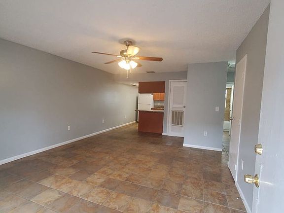 2nd image of 1410 Herschell St #1412