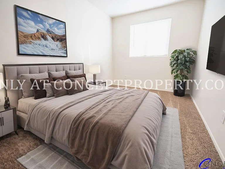 Aspen Pines — Photo 47