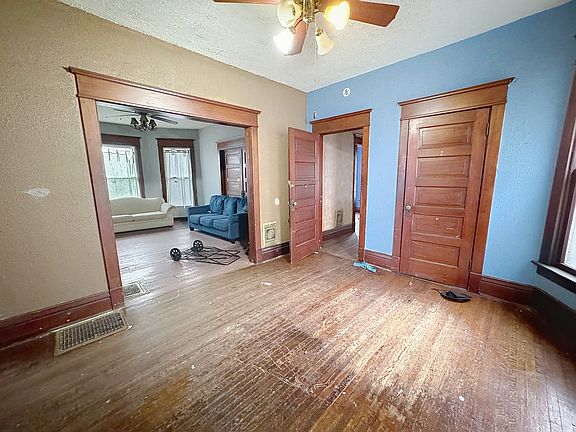 5th image of 1640 W 3rd St