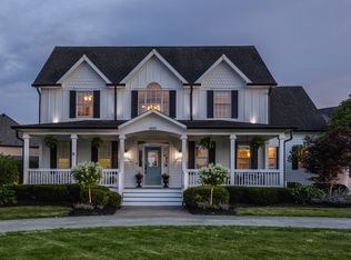 6685 Chapel Xing, Zionsville, IN 46077