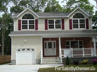 1736 Chaladay Ln, East Meadow, NY 11554