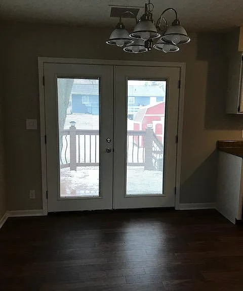1025 Clovernoll Ct — Photo 4