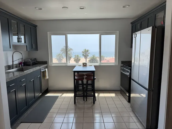 1649 Appian Way APT 312, Santa Monica, CA 90401