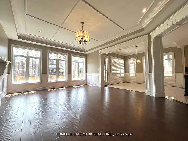 39 Larkin Ave — Photo 18