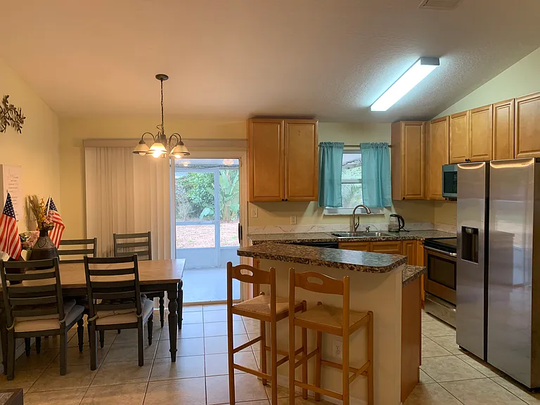 761 Azure Ave NE — Photo 10