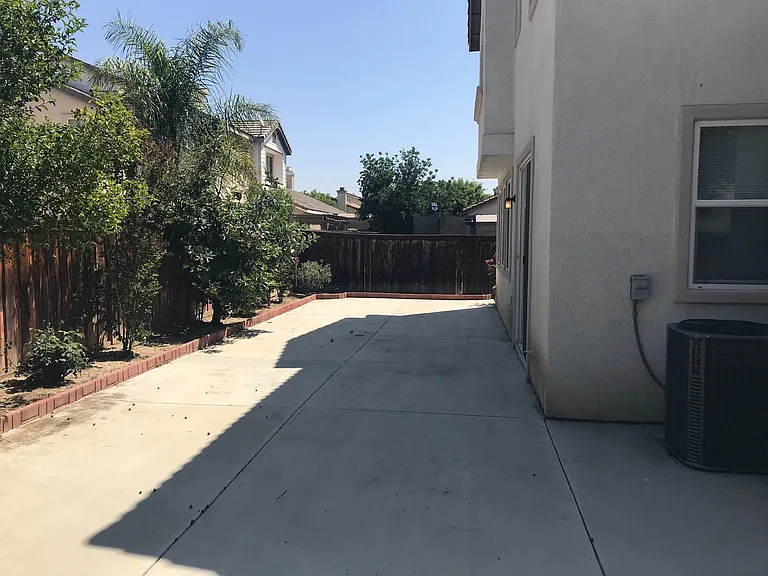 4420 Cloudywing Rd — Photo 11