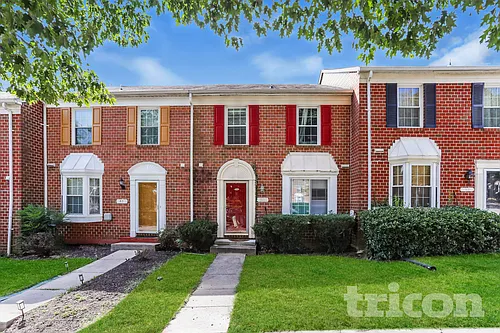 50 Hamlet Dr Photo 1