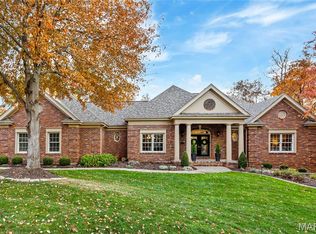 7 Whitmoor Ct, Weldon Spring, MO 63304
