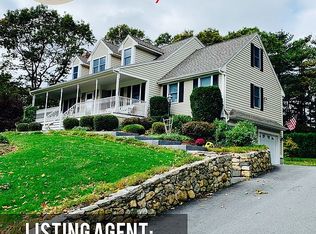 17 Pondview Rd, Acushnet, MA 02743