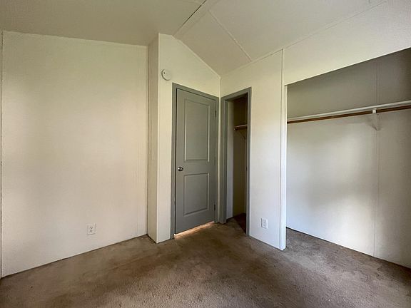 4th image of 4450 356th Dr SE #29
