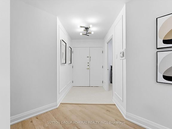 3rd image of 131 Beecroft Rd #306