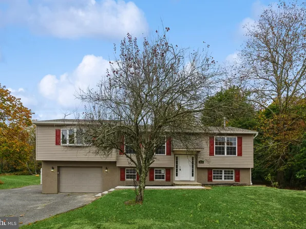 854 Fries Mill Rd, Franklinville, NJ 08322