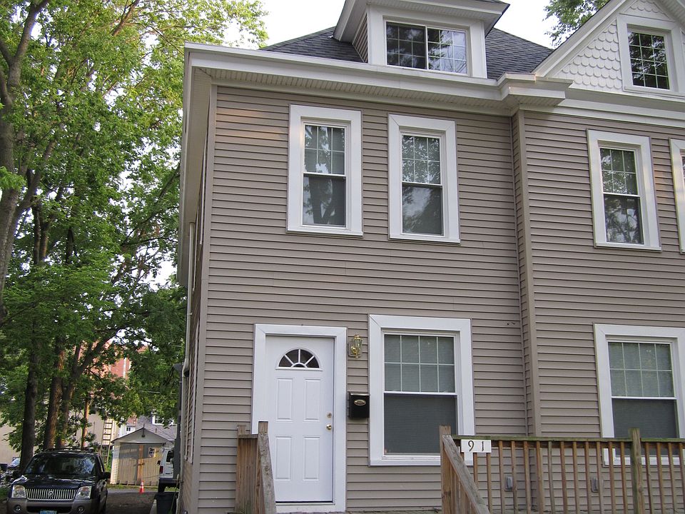 1st image of 91 W Northwood Ave