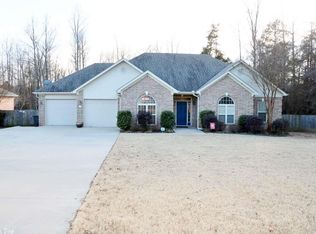 10 Lakeland Dr, Cabot, AR 72023