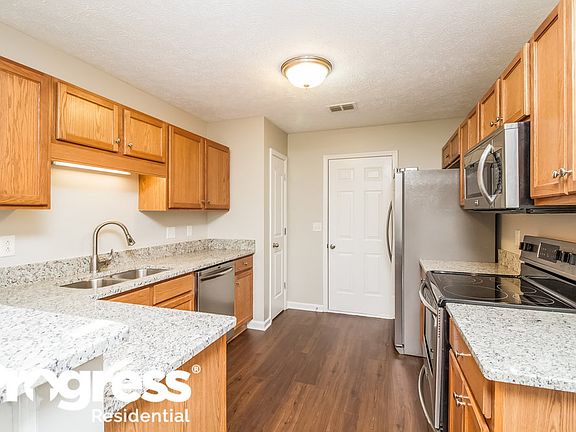5th image of 1422 Amal Dr