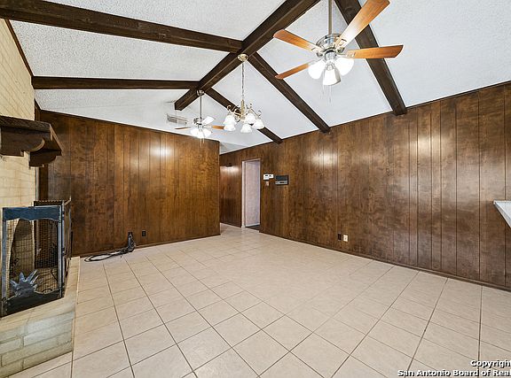 5th image of 14635 Mountain Wood St