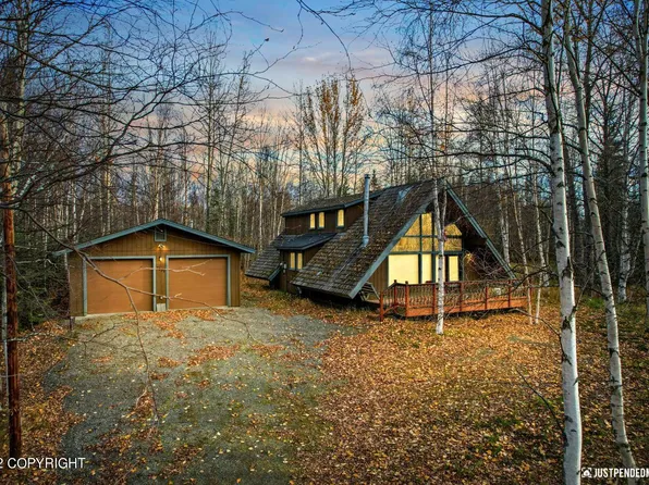 1151 E Mulchatna Dr, Wasilla, AK 99654
