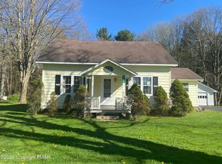 504 940th Rte, Pocono Lake, PA