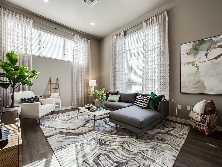 The Monarch Medical District Apartments — Photo 19