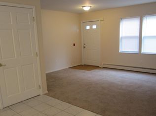 183 N Wellwood Ave, Lindenhurst, NY 11757