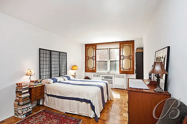 Sold by Bellmarc Realty | media 11