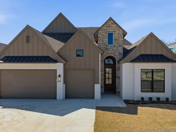 2102 E 138th St S, Bixby, OK 74008