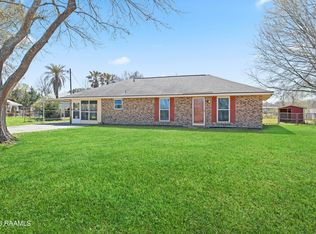107 Dairyman Ln, Lafayette, LA 70506