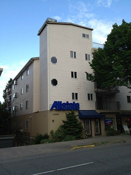 1st image of 12050 15th Ave NE APT 305