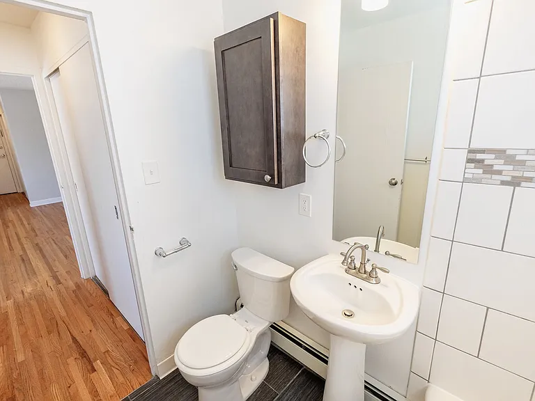 YG Flats — Photo 30
