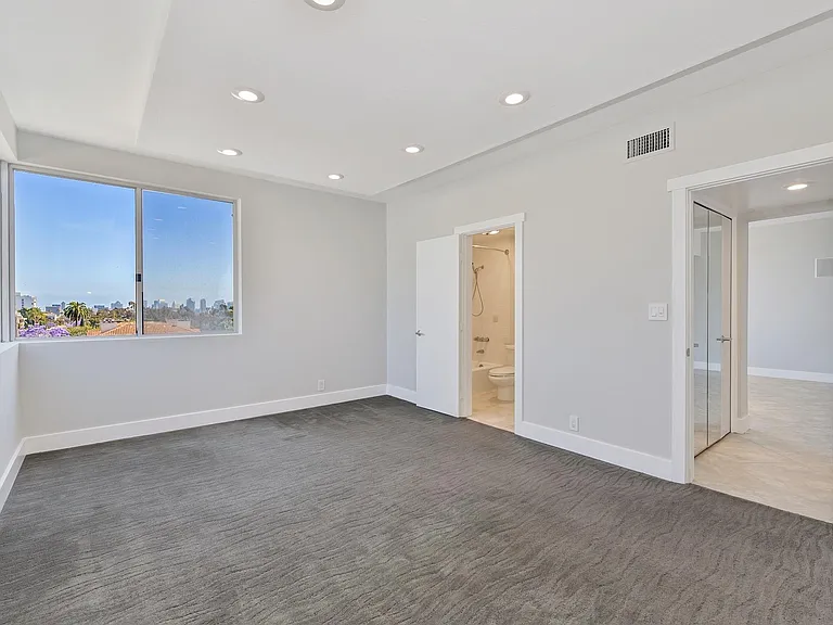 3310 1st Ave #7B — Photo 6
