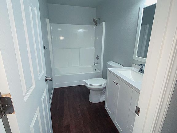 Upstairs bathroom.