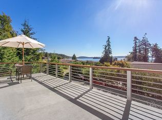 9536 McGlinn Dr, La Conner, WA 98257