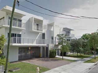 1500 SW 2nd St, Miami, FL 33135