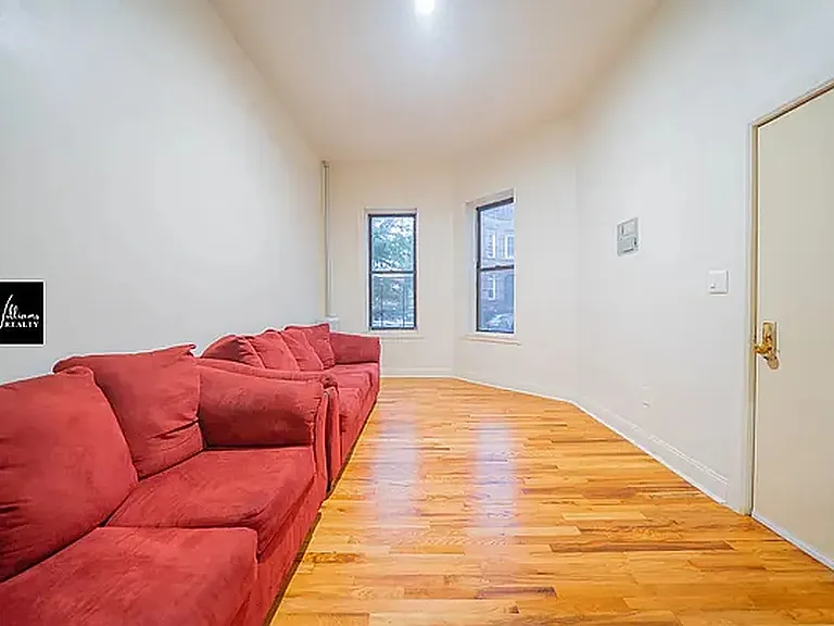 853 Putnam Ave #1 — Photo 3