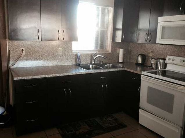 2nd image of 621 SW 14th Ct