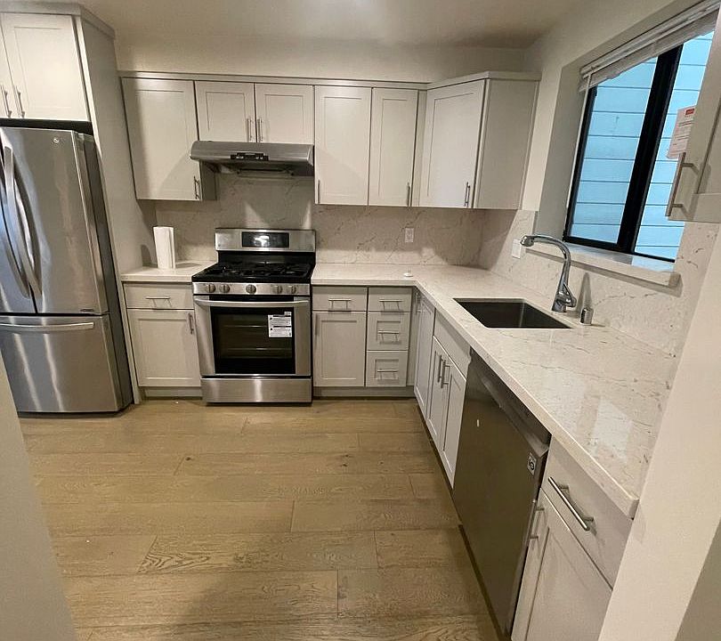 1st image of 1375 Broadway