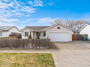 11275 N Crusader St, Hayden Lake, ID 83835