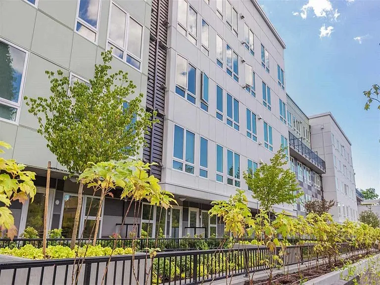 Edition Apartments — Photo 2