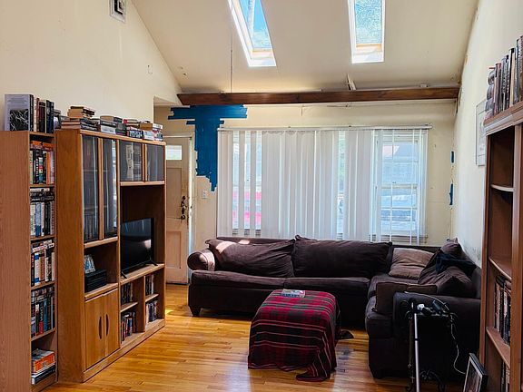 5th image of 60 Allison Ave