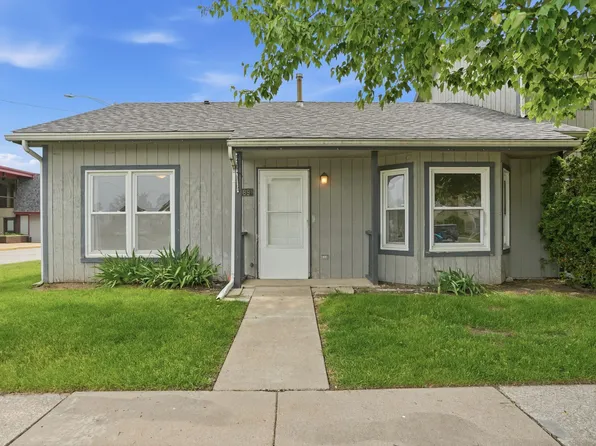 6089 Maryland St, Merrillville, IN 46410