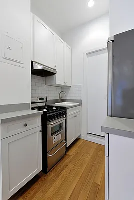 Rented by Aether Property Group | media 6