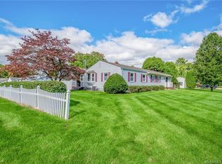 365 George Washington Rd, Enfield, CT 06082