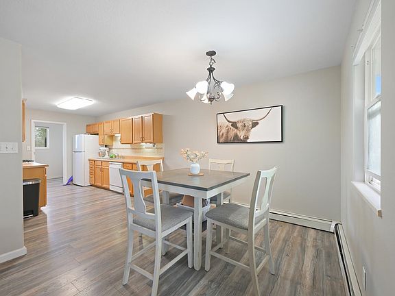 5th image of 648 1/2 Colony Rd