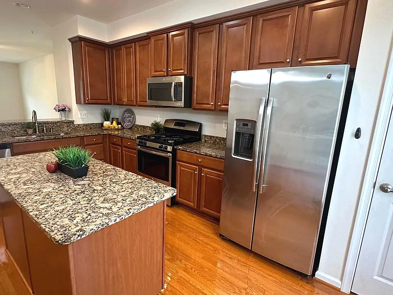 7343 Old Calvary Rd — Photo 16