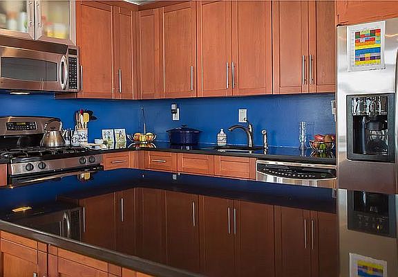4th image of 35 Underhill Ave APT 6B