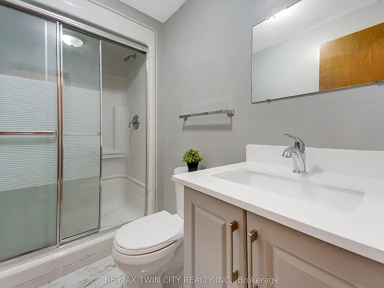 402 Lakeview Dr — Photo 27