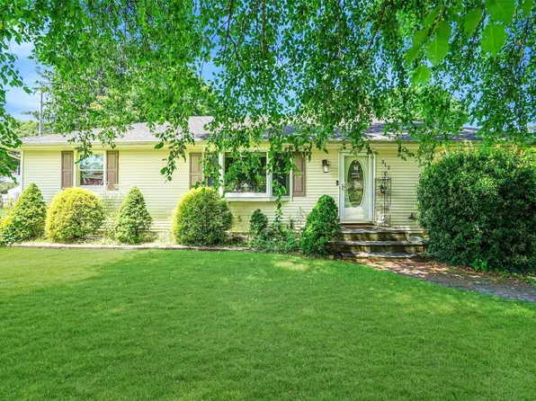 312 N Dunton Avenue, Patchogue, NY 11772