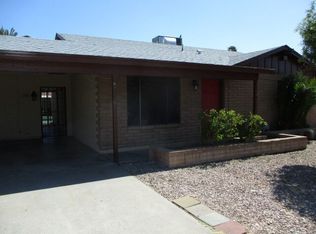 4715 W Desert Hills Dr, Glendale, AZ 85304